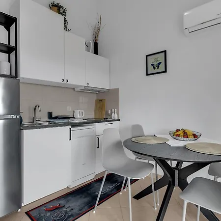 Apartment Vanda *