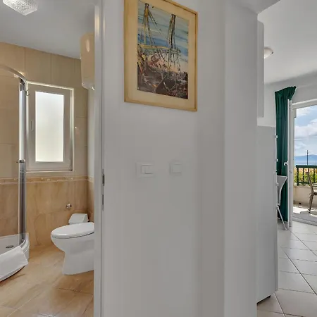 Vanda Apartment Makarska